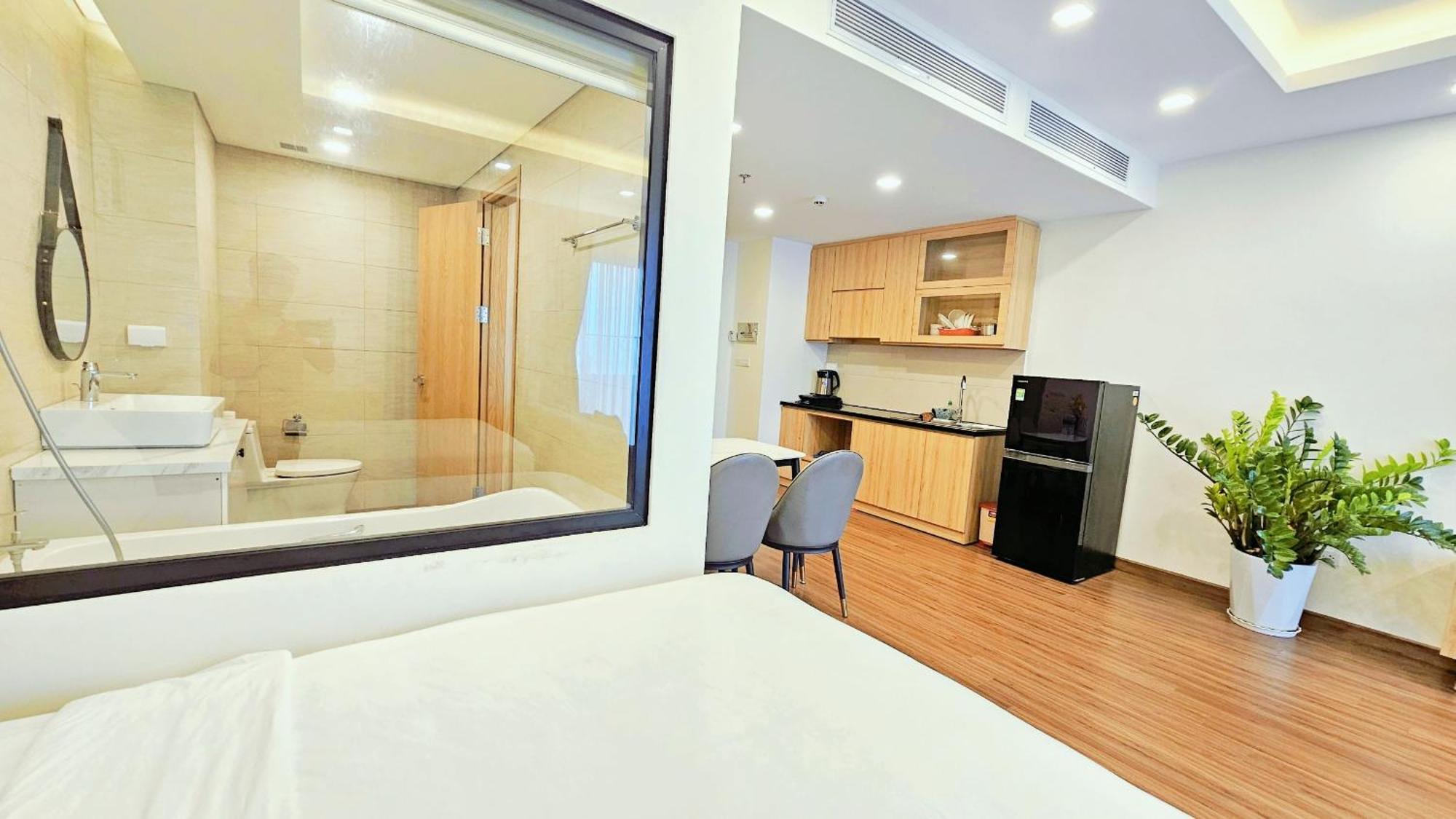 Flc Sea Tower Quy Nhon Ban Cong, Bon Tam, Ho Boi Co Phi, Sat Bien Exteriör bild
