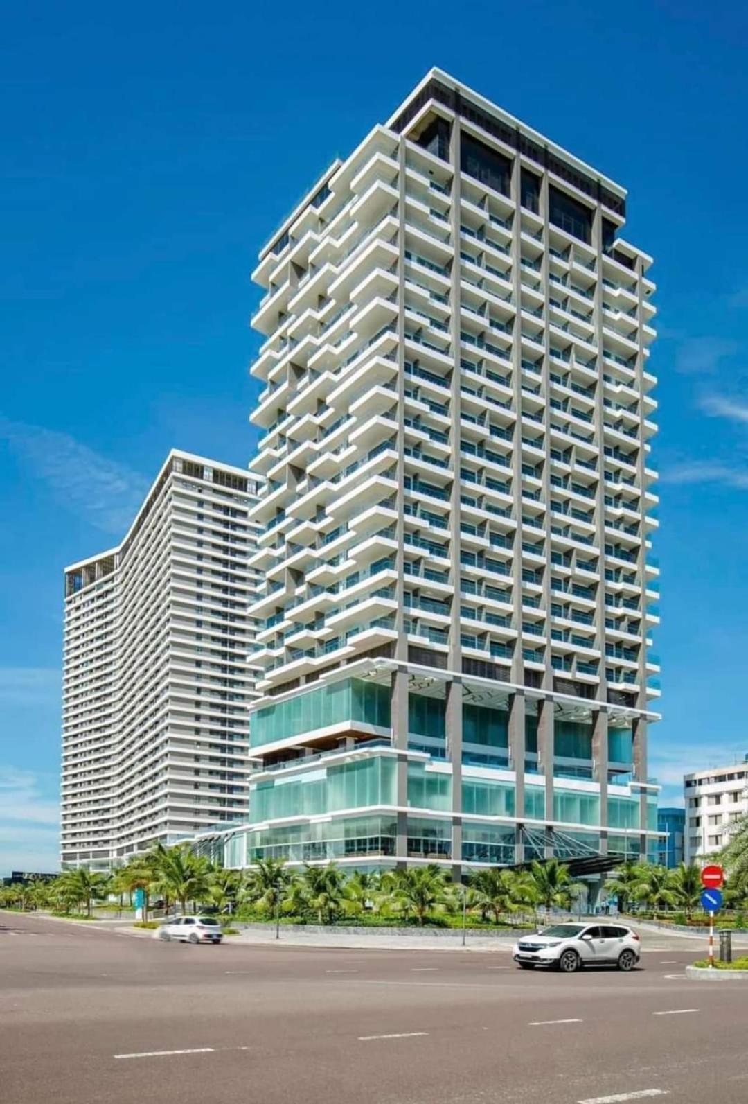 Flc Sea Tower Quy Nhon Ban Cong, Bon Tam, Ho Boi Co Phi, Sat Bien Exteriör bild