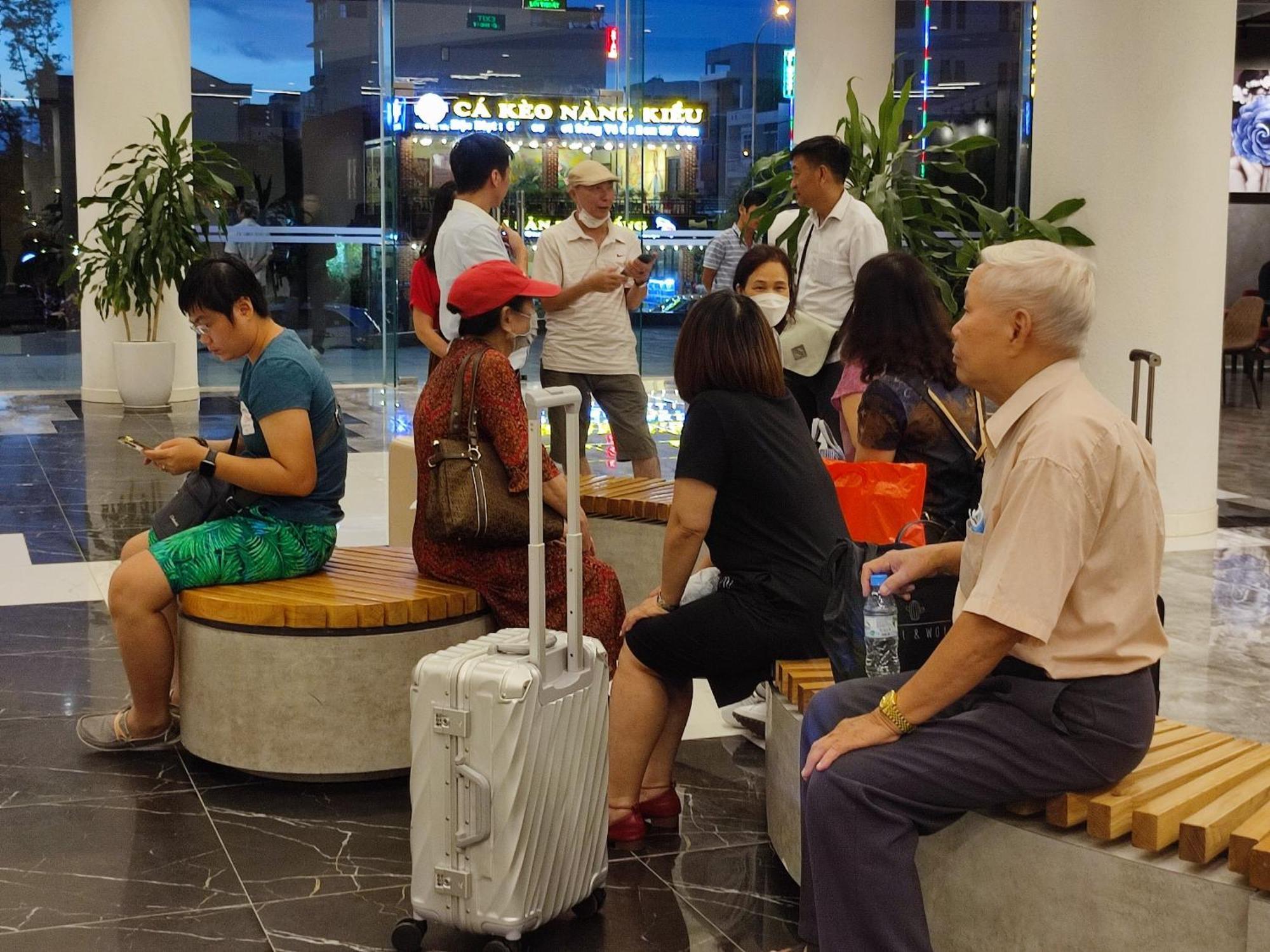 Flc Sea Tower Quy Nhon Ban Cong, Bon Tam, Ho Boi Co Phi, Sat Bien Exteriör bild